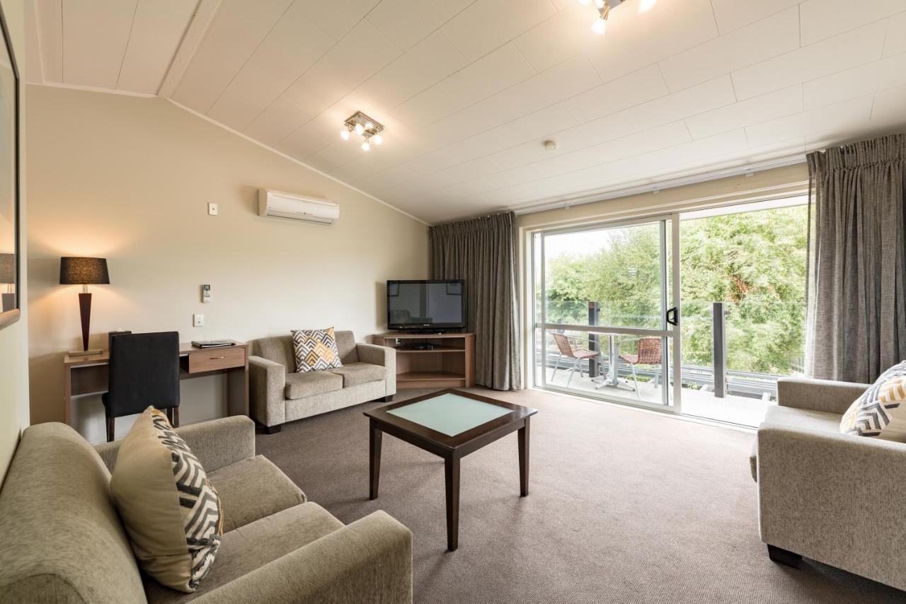 Suncourt Hotel & Conference Centre Taupo Exterior foto
